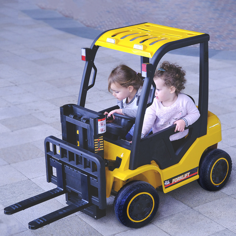 Children's Electric Toy Car for Baby Playground Charging Four-Wheel Car 146*63*101cm