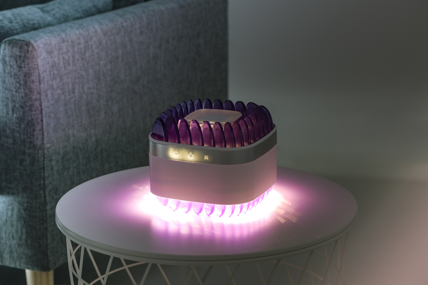 20-50 Square Meters Applicable Area Airflow Mosquito Killer with Suction Fan and USB Powered