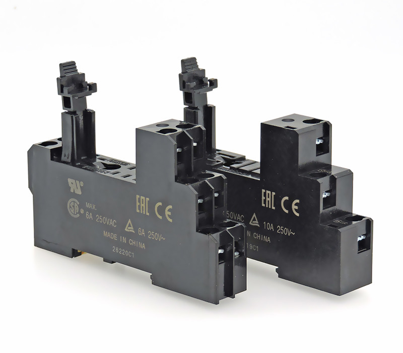 Relay Sockets Omron orignal new electromagnetic relay sockets P2RFZ-05-E