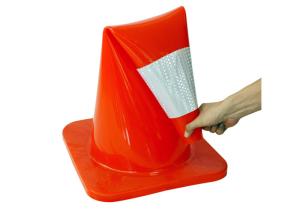 China 450mm 700mm 900mm Reflective PVC Road Traffic Cone factory