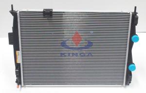China Auto parts 2007 nissan qashqai radiator 21400-JD900 / 21400-JD90A factory