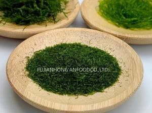 China Sun-Dried Prolifera Seaweed Flakes Forest Green 120g Pouch For Seaweed Popcorn Topping factory