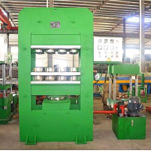 China Rubber Solid Wheel Molding Vulcanizing Press Machine on sale