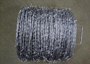 China 360mm 3.2mm Security Reverse Twisted Barbed Wires For Expressways factory