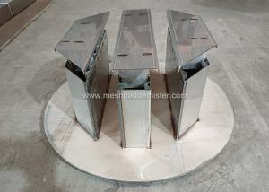 China 3mm Thick Liquid Controls Distributors Ss304 Random Packing Tower Internals Pan Type factory