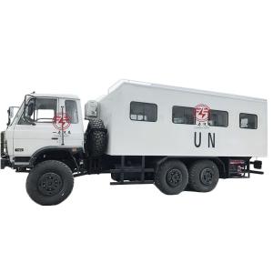 China 2021 6x6 Luxury Off-Road Personnel Transport Trucks with 3.5 Cubic Capacity and 6 Wheels factory