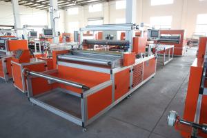 China 1300mm Purify Air Filter Making Machine Full Auto Intermittent Gluing Machine factory