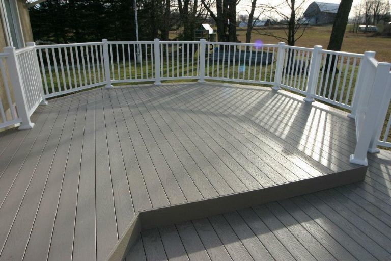 Synthetic Wood Plastic Composite/WPC Flooring / Fence / Decking