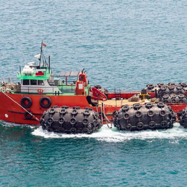 High Performance Cylindrical Rubber Fender For Ship