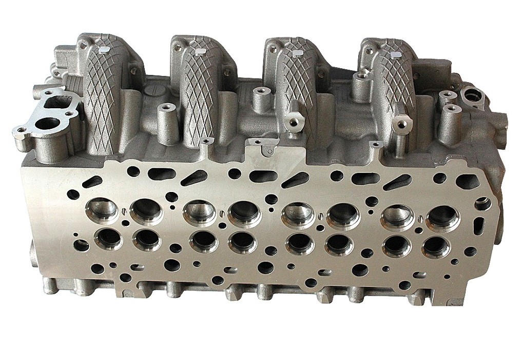 Aluminum MITSUBISHI Engine Cylinder Head 1005A560 1005B452 1005B453