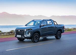 China 2024 ODM Cheap Auto Sports High Speed 120Kw 400Nm Gas Changan 4X4 Pickup Truck Explorer New Car factory