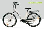 White 36V 250W Electric Urban Bike , 700C Electric Town Bikes Middle Motor