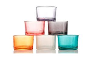 China Custom Style 140ml Luxury Christmas Present Candle Vessels Empty Luxury Glass Candle Jars for Candle factory