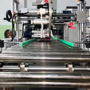 Fully Automatic Packaging Rewinding Machine with Main Machine Size 4400*1500