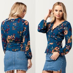 China Latest Long Sleeve New Design Floral Printed Tops factory