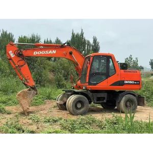 China Used Doosan  DH150 Wheel Excavator in Good Condition on sale