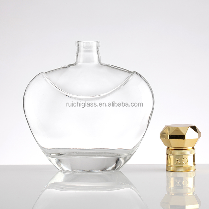Customize Sealing Type Flat Mouth Glass Bottles for Whisky Vodka in Latest Design