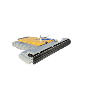 China Crawler Automatic Solar Plate Washing Machine Wireless Remote Control factory
