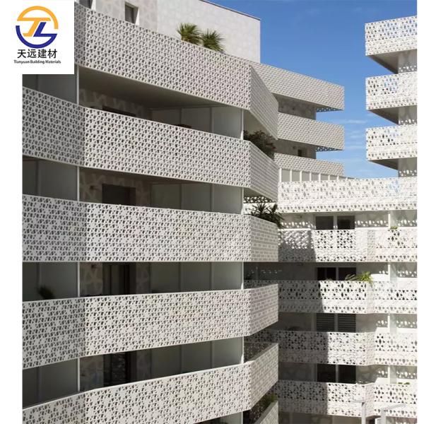 China Fireproof Artistic Aluminum Honeycomb Panel Square Aluminum Baffle Ceiling factory