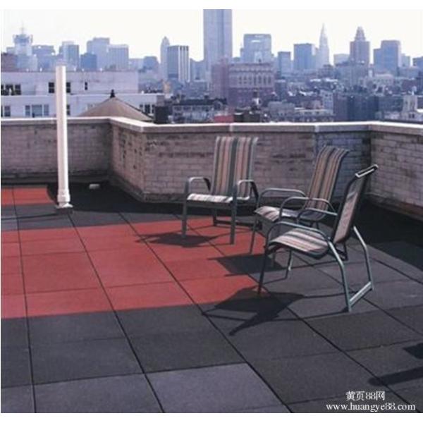 Multi Size Astro Turf Rubber Pellets Red Artificial Turf Rubber Pellets Customized