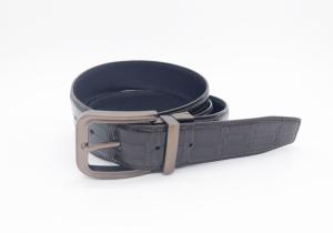 China Crocodile Grain Reversible Buckle Belt , Mens Reversible Leather Belt 213g factory