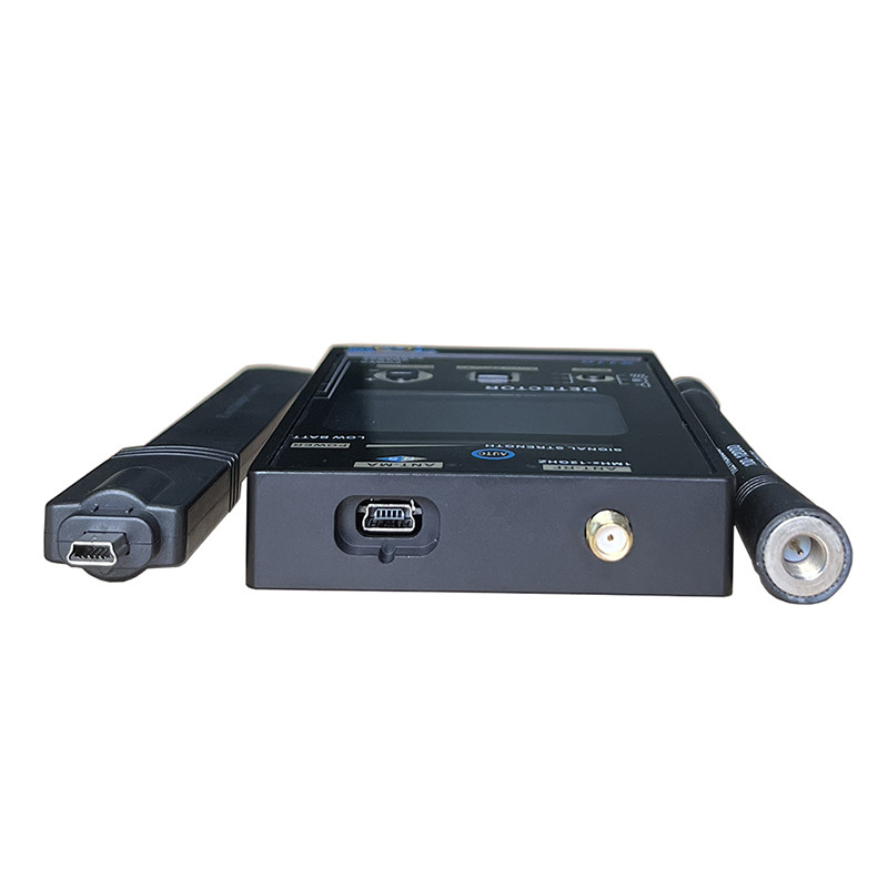Handheld 1MHz-12GHz Signal Detector Detects Mobile Phone GPS Camera Signals
