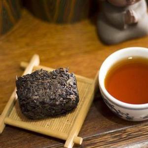 China Refreshing Hunan Dark Tea / Gift Package Compressed Tea Brick factory