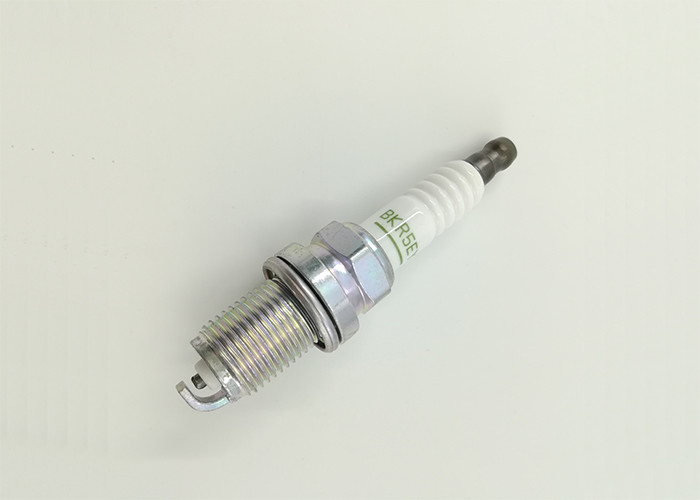Durable Iridium Spark Plugs BKR5EY For Ford Mercury Nissan Bluebird Sunny PRIMERA Primera