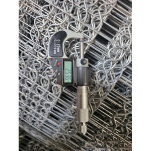 Long Lasting CWC Pipeline Reinforced Mesh Galvanized Wire 140m 280m Length