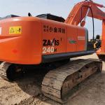 24000 KG Moving Type Crawler Chain Hitachi ZX240 Excavator Machine in Good