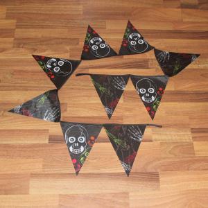 China Halloween Triangle Flag Bunting Skeleton factory