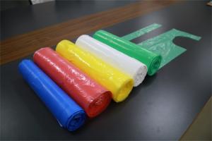 China Polythene Plastic Disposable Medical Aprons On Roll Single Use Hygiene factory
