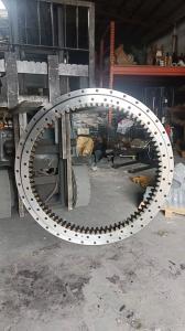 China Hitachi EX150-5 Excavator Spare Parts 9146953 Slew Bearing Manufactured With Steel Material factory