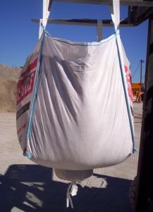 China Four-Panel Industrial Polypropylene Big Bag FIBC For Pellets Transportation factory