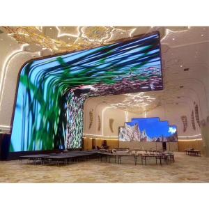 China Flexible Full Color Small Pixel SMD2121 P3.91 Curved LED Screen factory