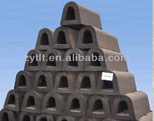 China D type dock fender factory