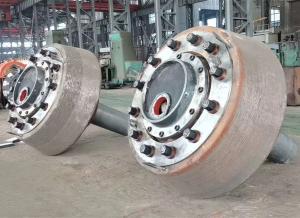 China LGSM High Manganese Steel Grinding 1000t/H Mill Roller CITIC HIC Machine Parts factory