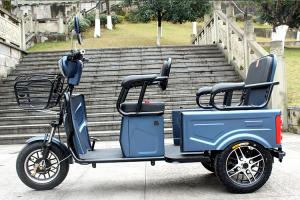 China Blue color 60v32Ah battery 2 person capacity three wheel electric scooter with seat factory