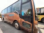 Second-Hand Luxury Bus 39 Seats Gold Color Euro 4 Yuchai Engine Golden Dragon