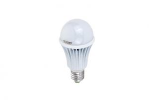 China 7W Luminous Flux 560lm e27 led bulb for sales areas , shop windows factory