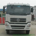 Large Capacity Oil Tanker Truck , Fuel Delivery Tankers With DFA Chassis