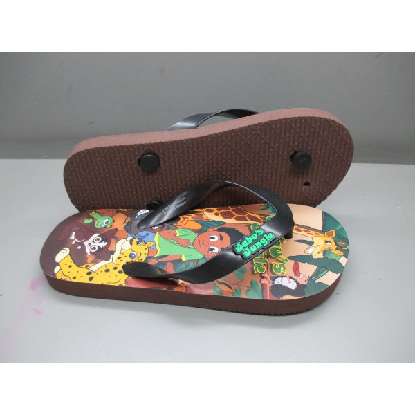 OEM PE EVA Kids Character Flip Flops Sandals Open Toe Style Anti Slip Design