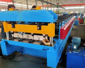 China 5.5kw High Speed Rib Metal Panel Roll Forming Machine 15-20m/Min Fully Automatic For Steel Construction factory
