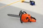 Tussocks Petrol Chain Saw Wood Cutting Machine 6.6KG With CE Certificate
