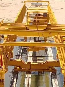 China Crane Beam Double Girder Launcher Rail Way Bridge factory