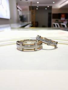 China Non Mainstream Double Color 9.8g Anniversary Couple Rings factory