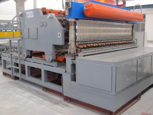 China Reinforcing Steel Bar 12mm Mesh Welding Machine Semi Auto Servo Motor factory