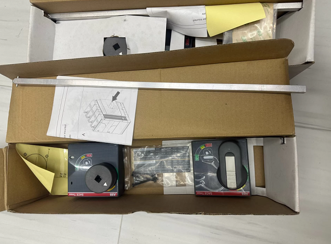 1SDA054929R1 ABB RHE T4-T5 F/P STAND. RETURNED L=500 MM Rotating Handle