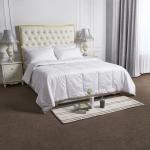 Luxury Hotel Quality Quilts , Super Soft Quilt Hotel White Fancy Feather Duvet