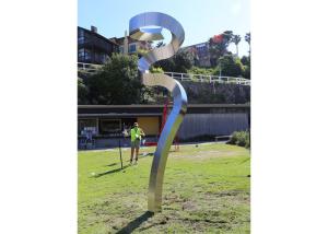 China Matt Stainless Steel Dancer Sculpture 250cm Height For Outdoor Decoration factory